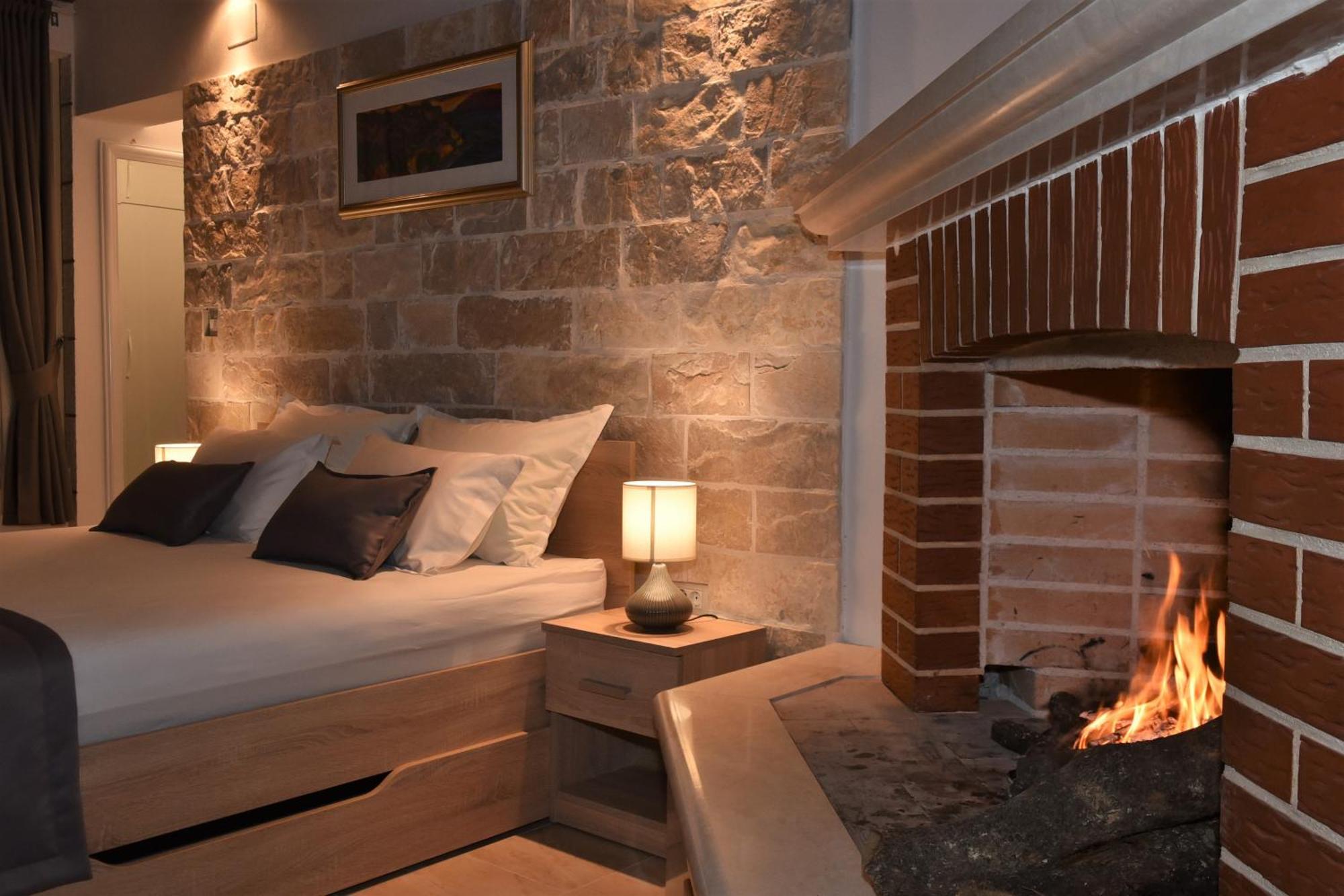Apartments4You Supetar-The Best And Most Popular Apartments For Discovering The Island - Free Parking - 200 Meters From The Beach Екстер'єр фото